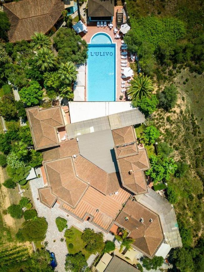 Hotel L'Ulivo Джиразоле Екстер'єр фото